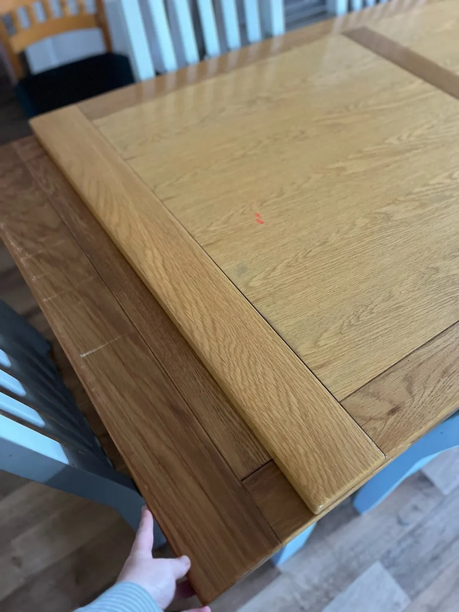 Kitchen table - Image 4