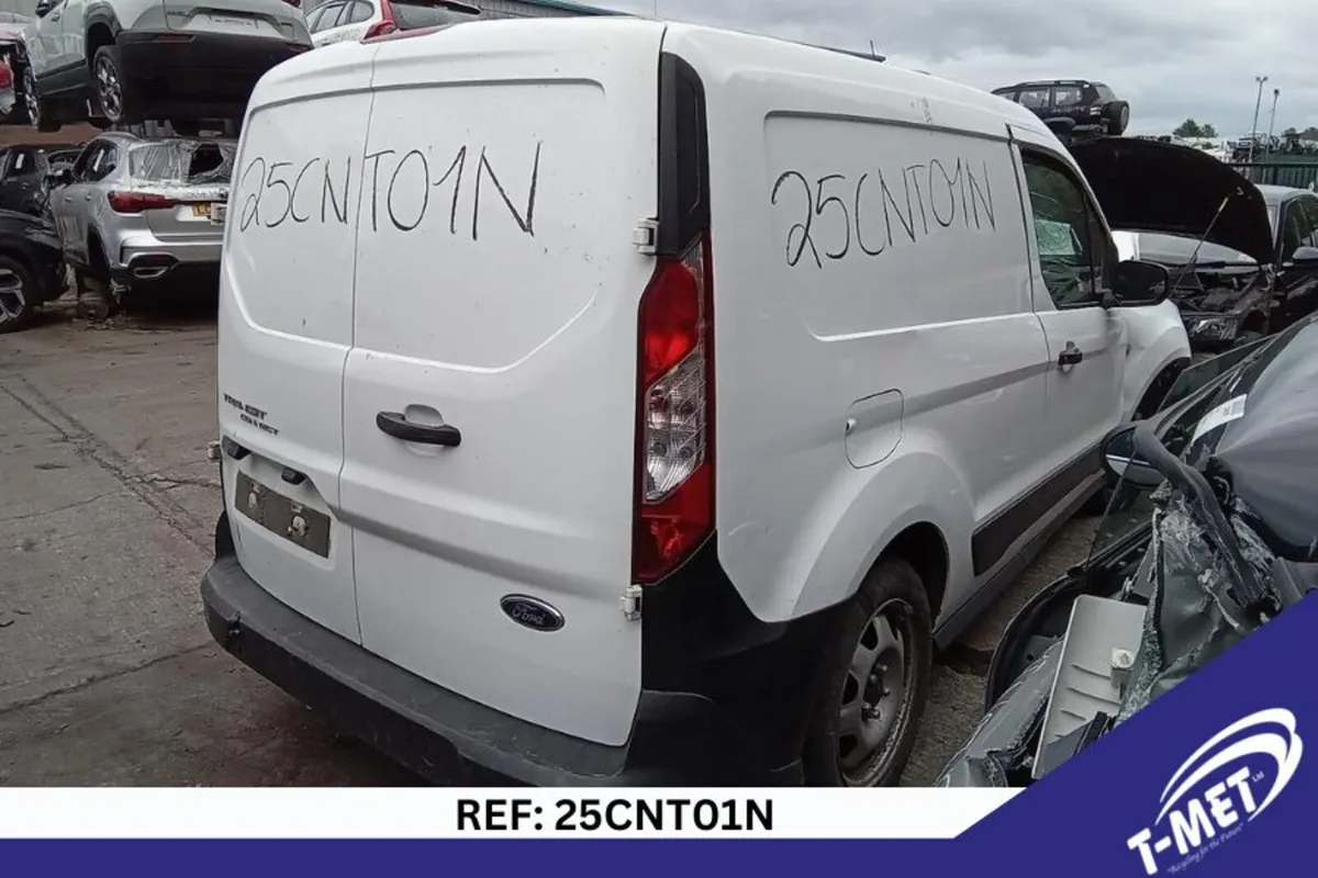 2019 FORD TRANSIT CONNECT BREAKING FOR PARTS - Image 1