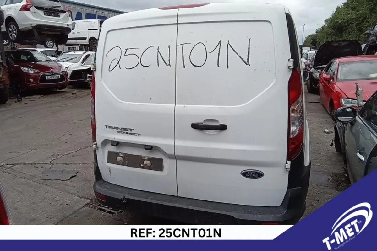 2019 FORD TRANSIT CONNECT BREAKING FOR PARTS - Image 2