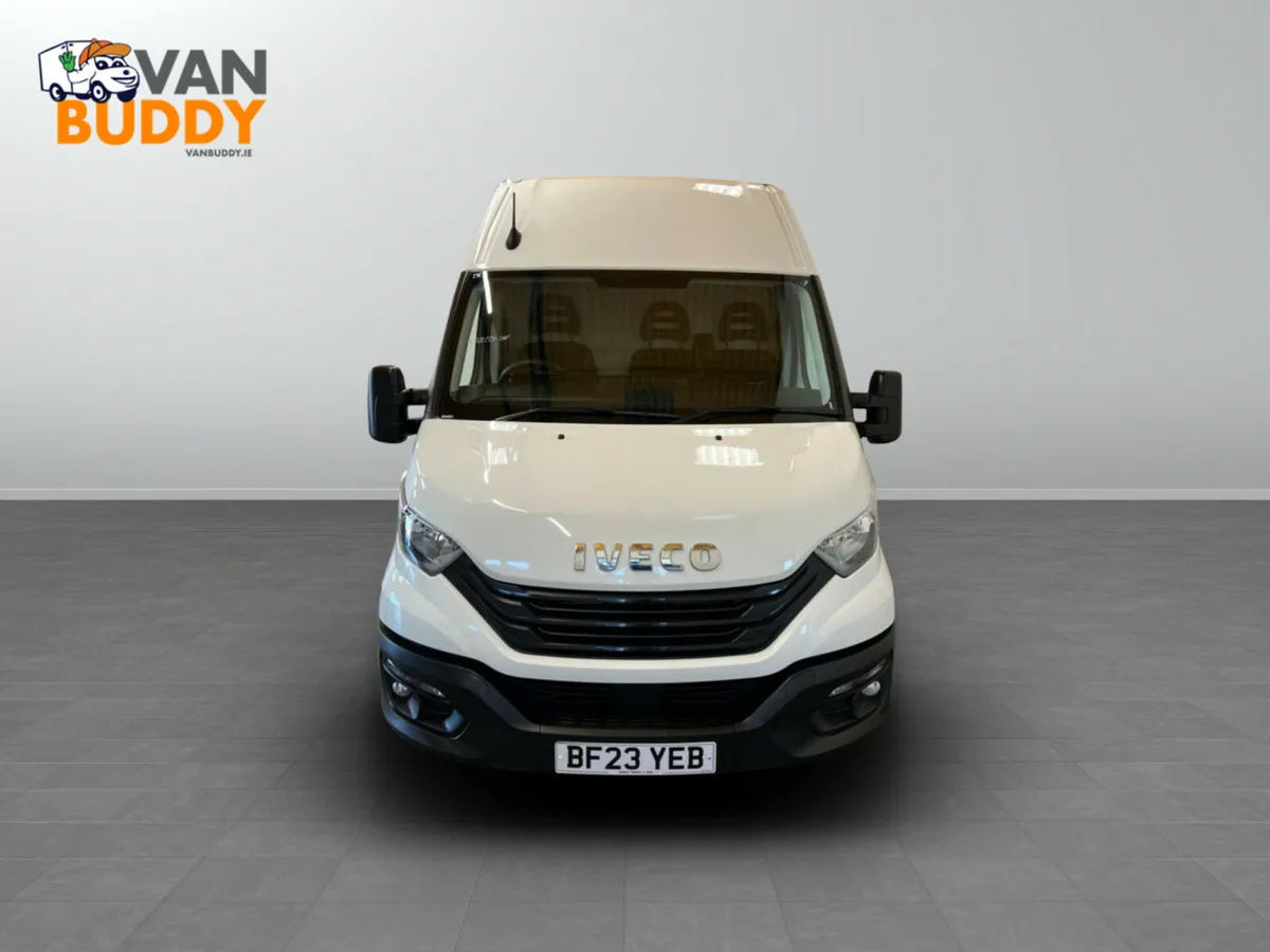 Iveco Daily 2.3D HPI 14V 35S 3520 MWB High Roof Eu - Image 4