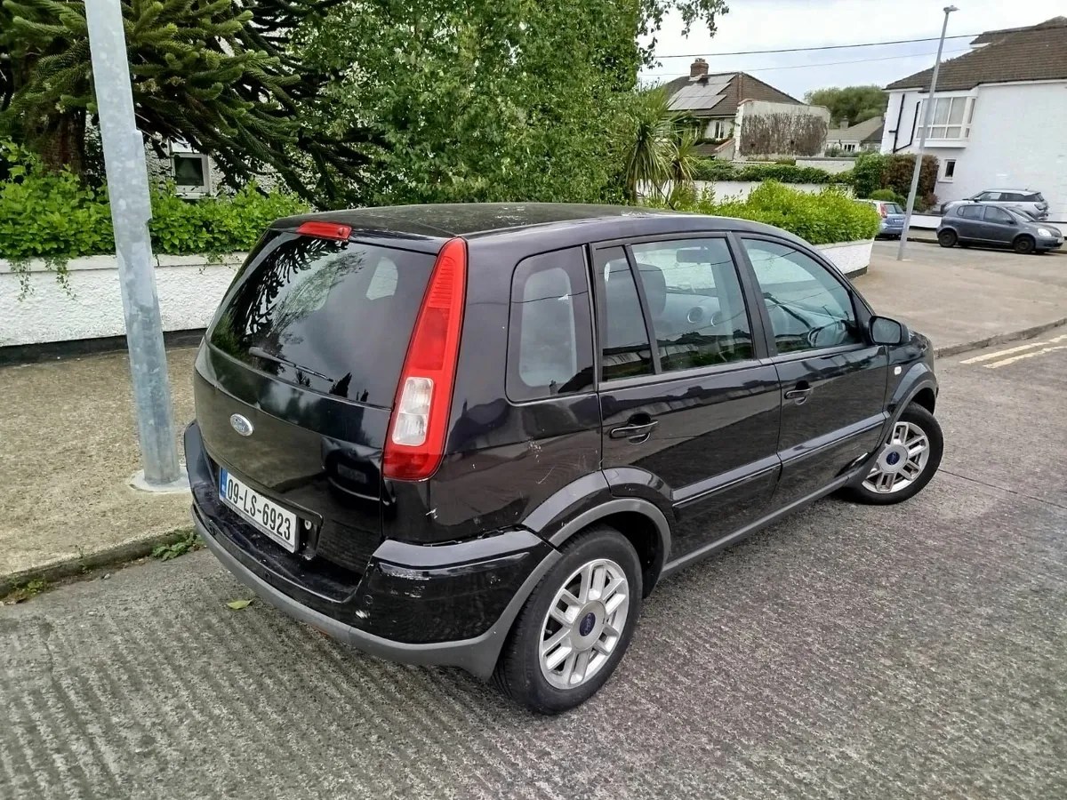 Ford Fusion 2009 - Image 3