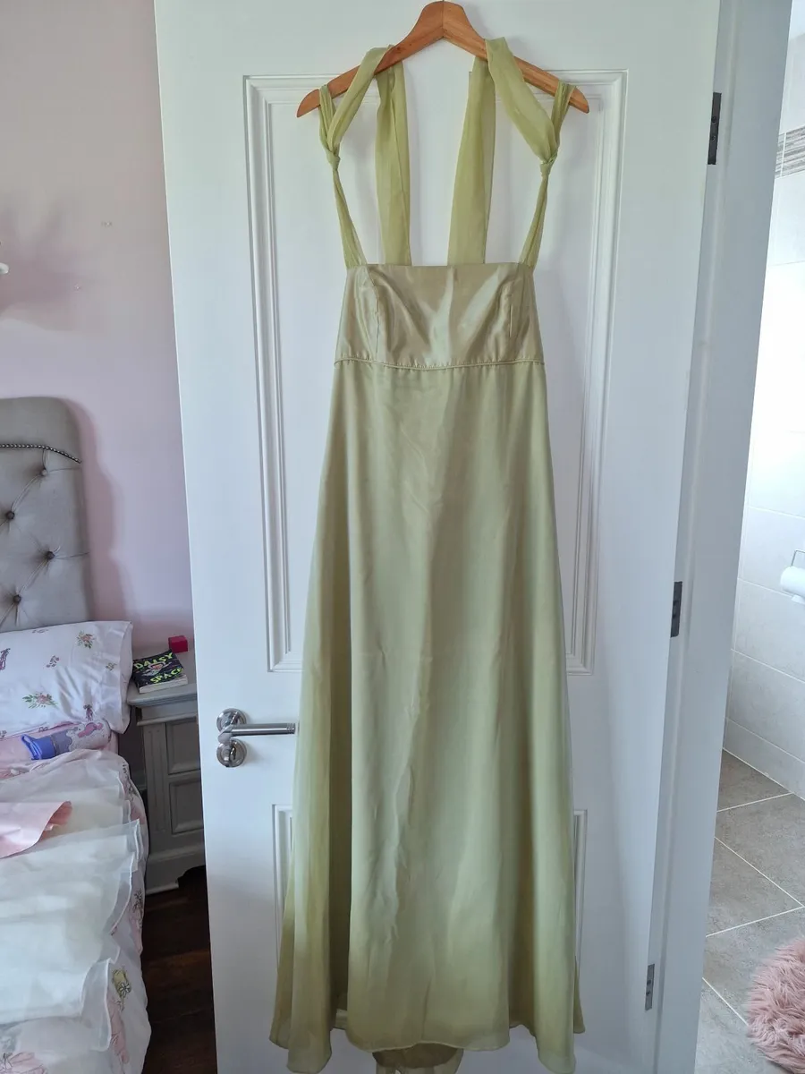 Debs/bridesmaid dress - Image 1
