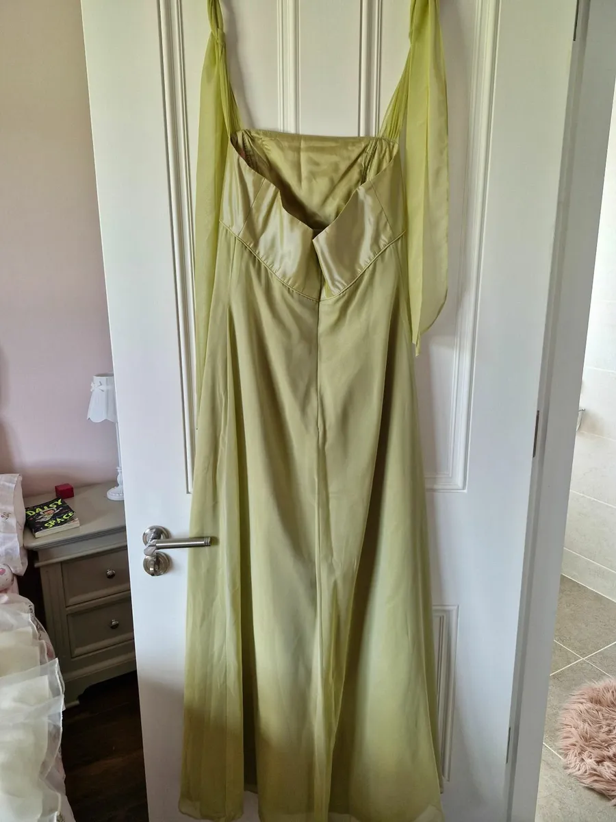 Debs/bridesmaid dress - Image 2