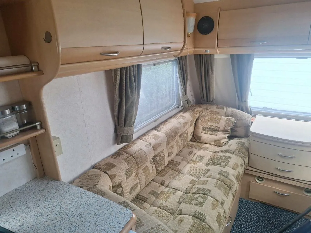 CARVAN FULLY EQUIPPED - Image 4