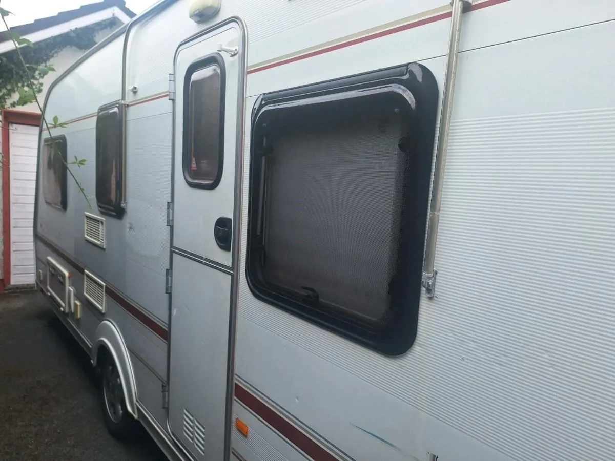 CARVAN FULLY EQUIPPED - Image 1
