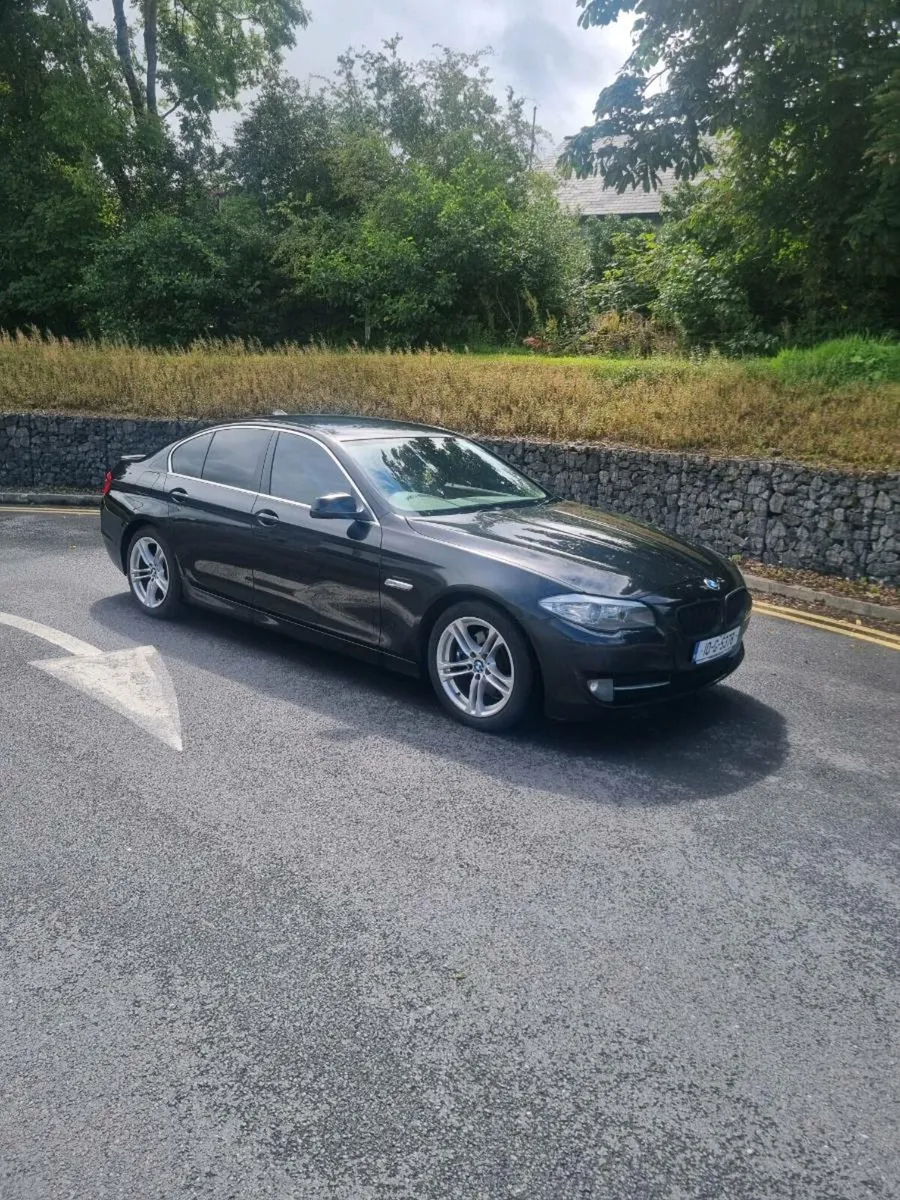 Bmw 5 series f10 - Image 1