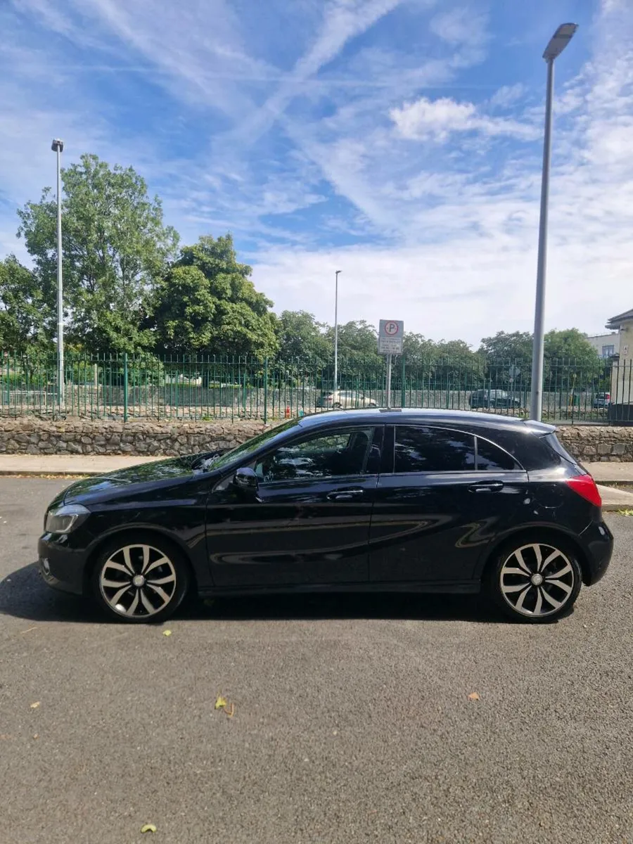151 MERCEDES BENZ A180 AUTOMATIC - Image 4