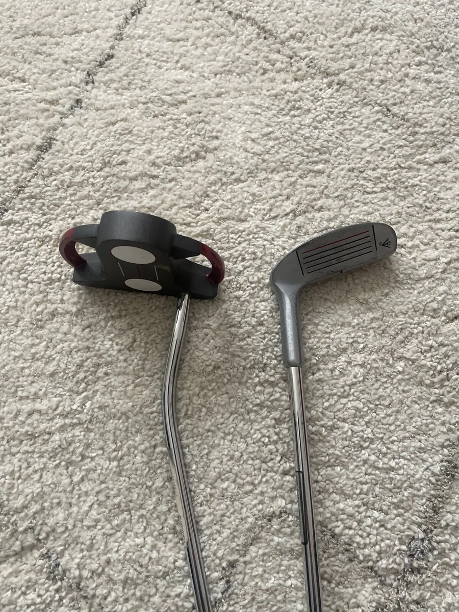 Putter and chipper - Image 1