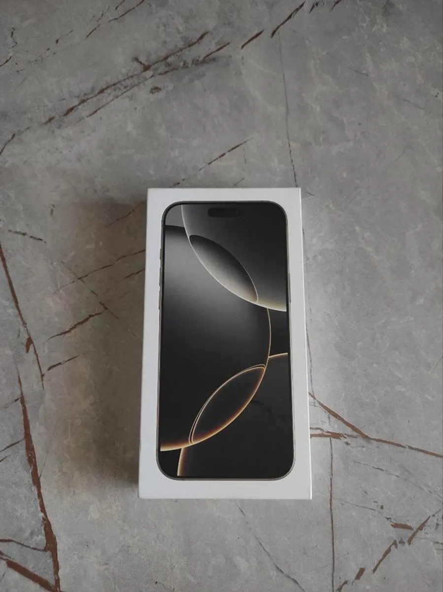 Iphone 16  Pro Max 1TB - Image 4