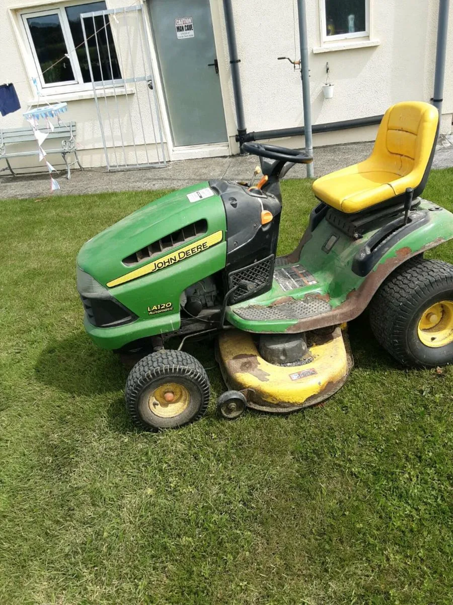 John Deere mower42 - Image 1