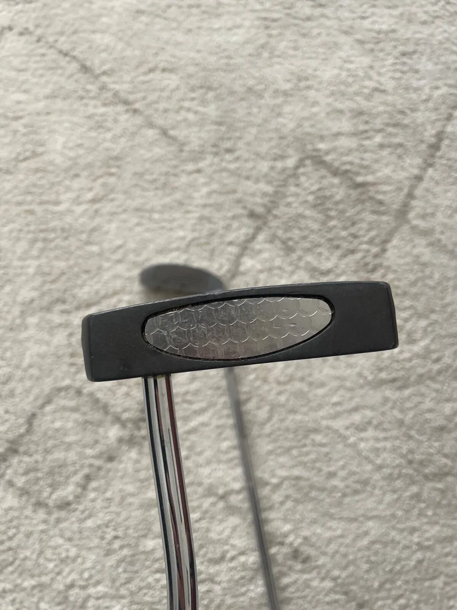Putter and chipper - Image 2