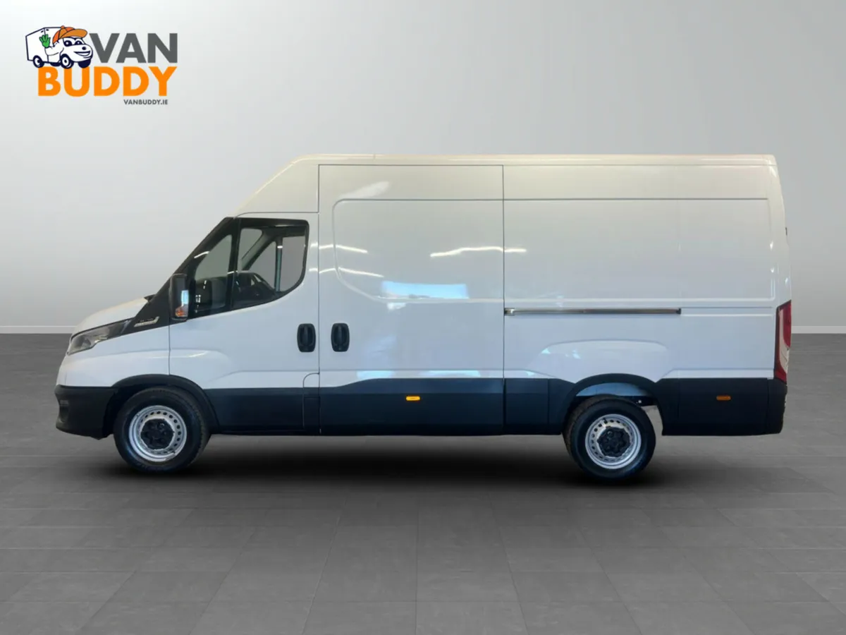 Iveco Daily 2.3D HPI 14V 35S 3520 HiMatic MWB High - Image 2