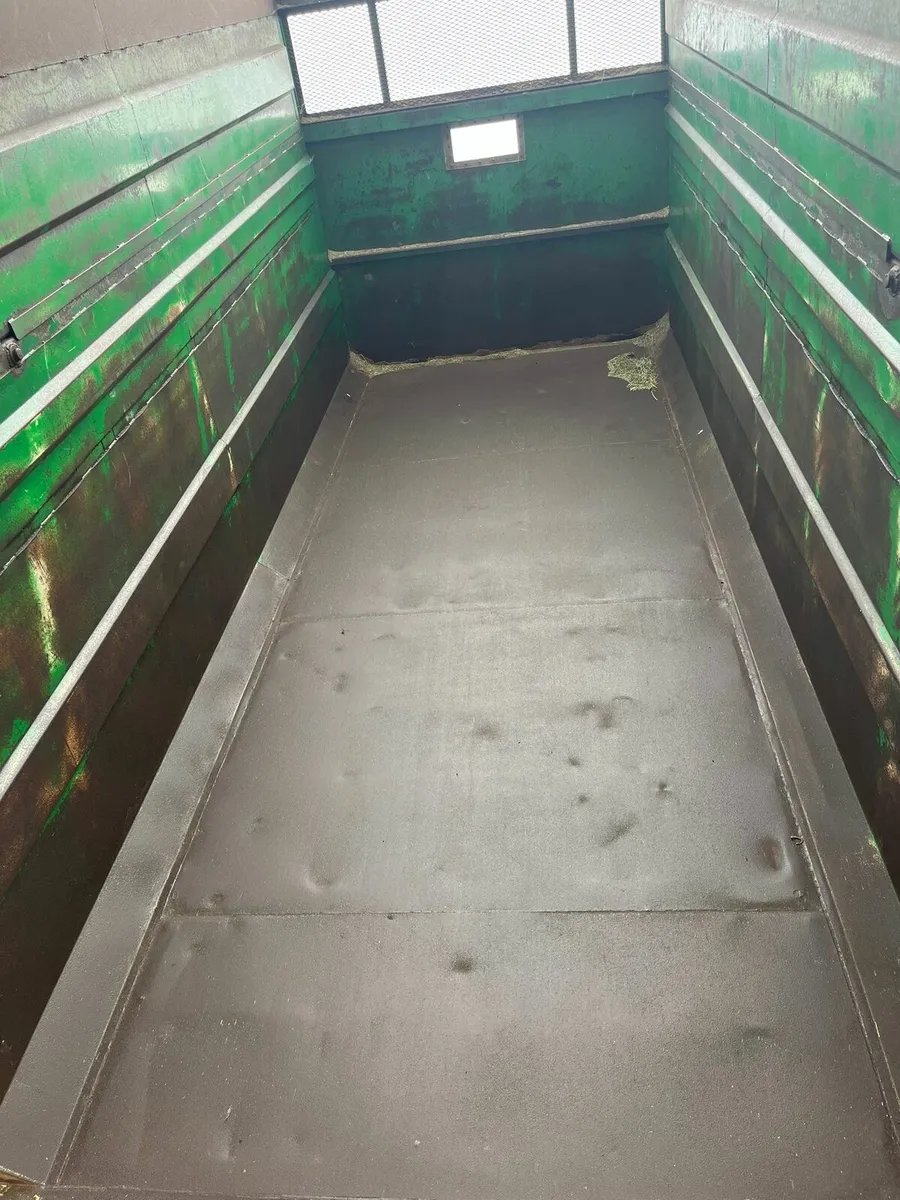 Silage/Grain Trailer - Image 4