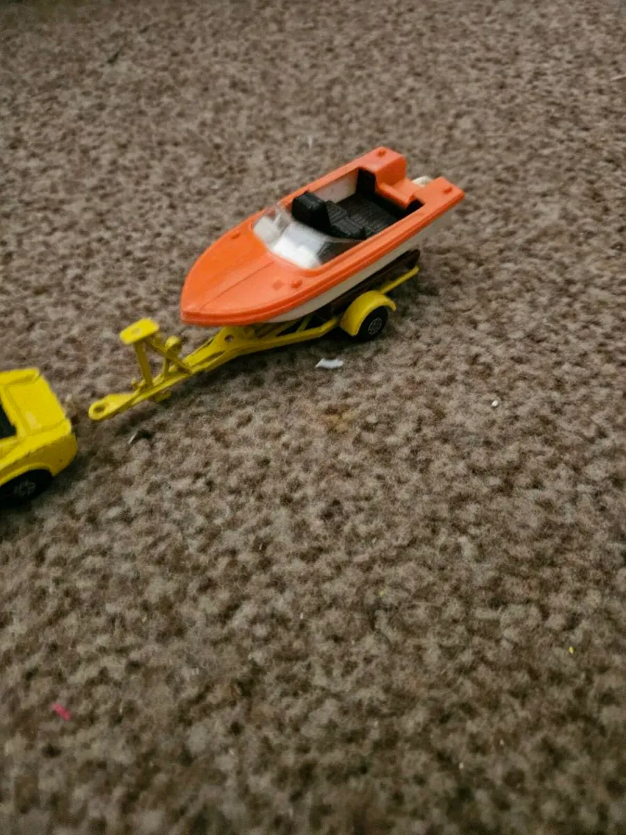 Matchbox Superkings Lamborghini Miura & Speedboat - Image 3
