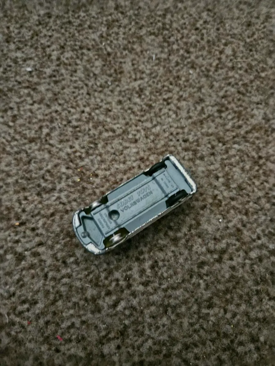 Corgi VW Brakedown Van - Image 3