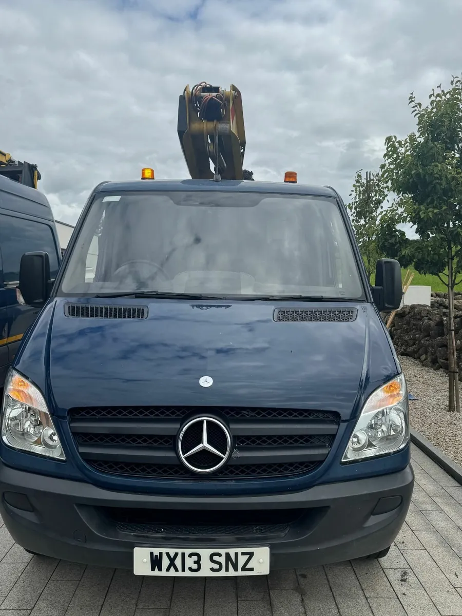 Mercedes-Benz Sprinter 310 3.5T Cherry Picker Van - Image 3