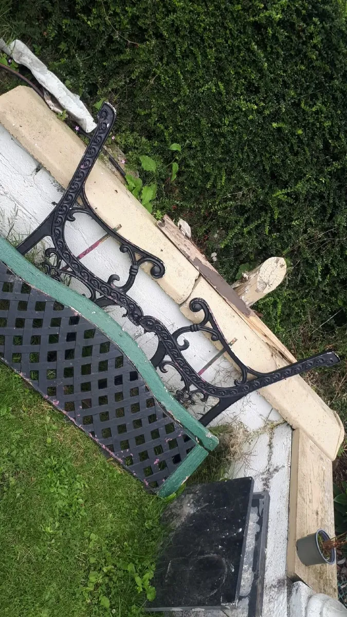 Bench ends - Image 1