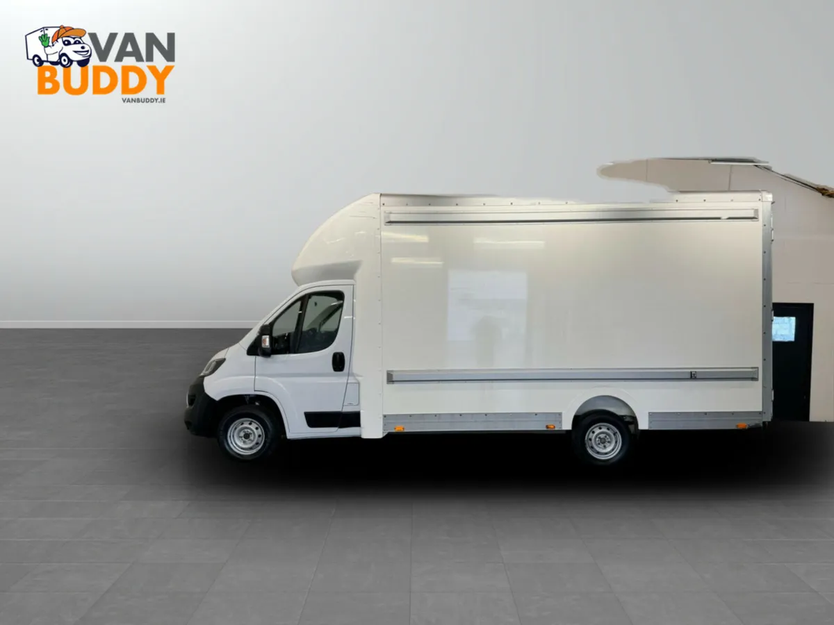 Peugeot Boxer 2.2 BlueHDi 335 Built for Business L - Image 2
