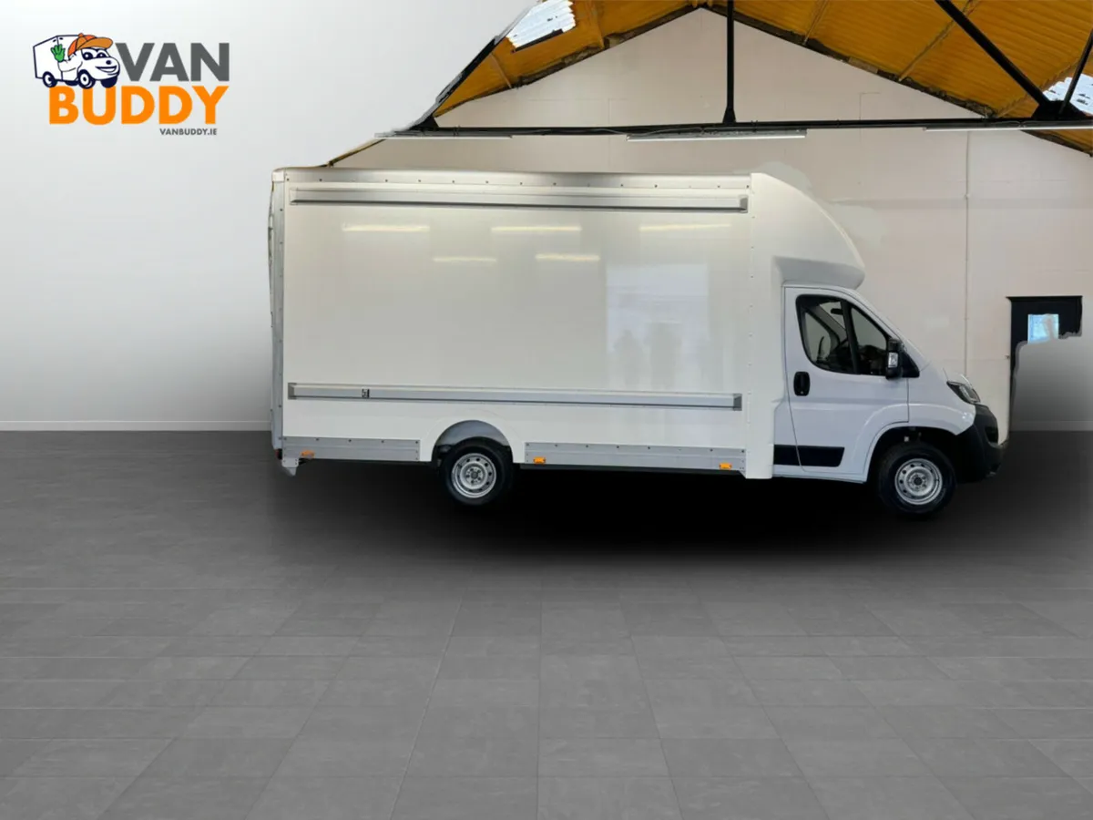 Peugeot Boxer 2.2 BlueHDi 335 Built for Business L - Image 4