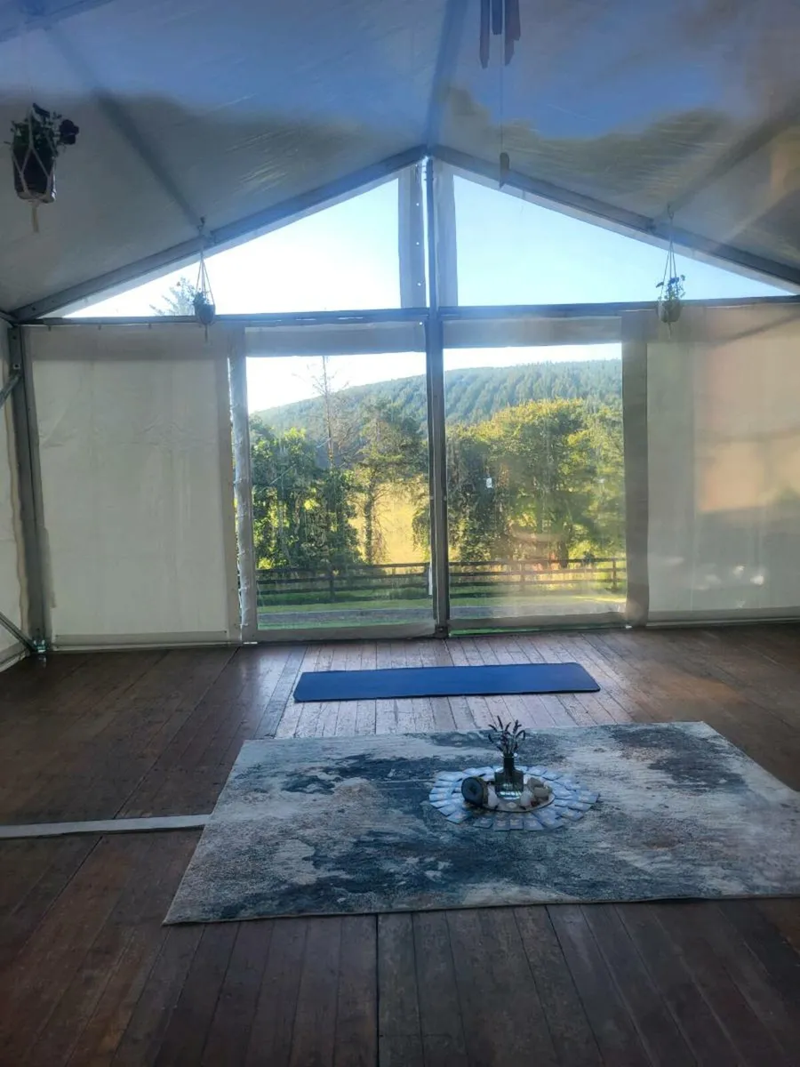 6m X 6m Marquee with Floor - Image 1
