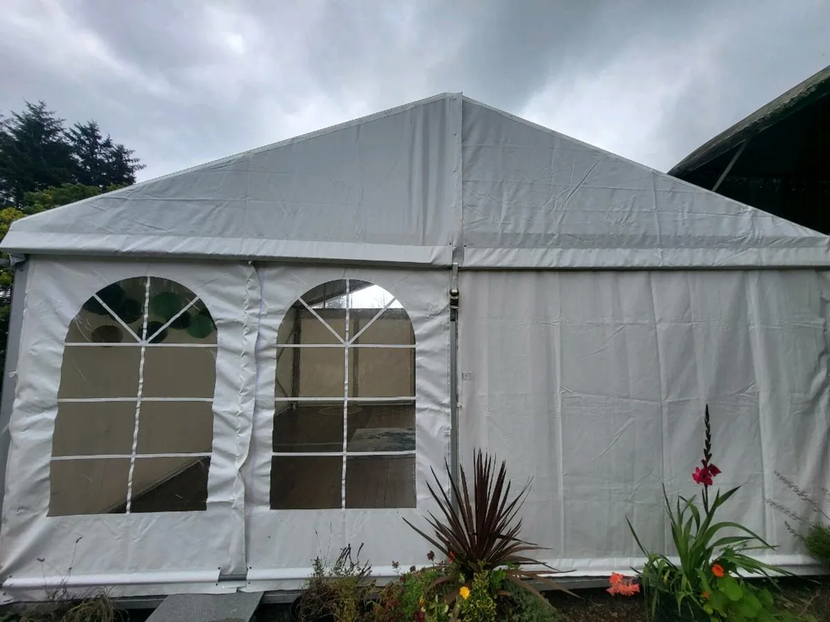 6m X 6m Marquee with Floor - Image 3