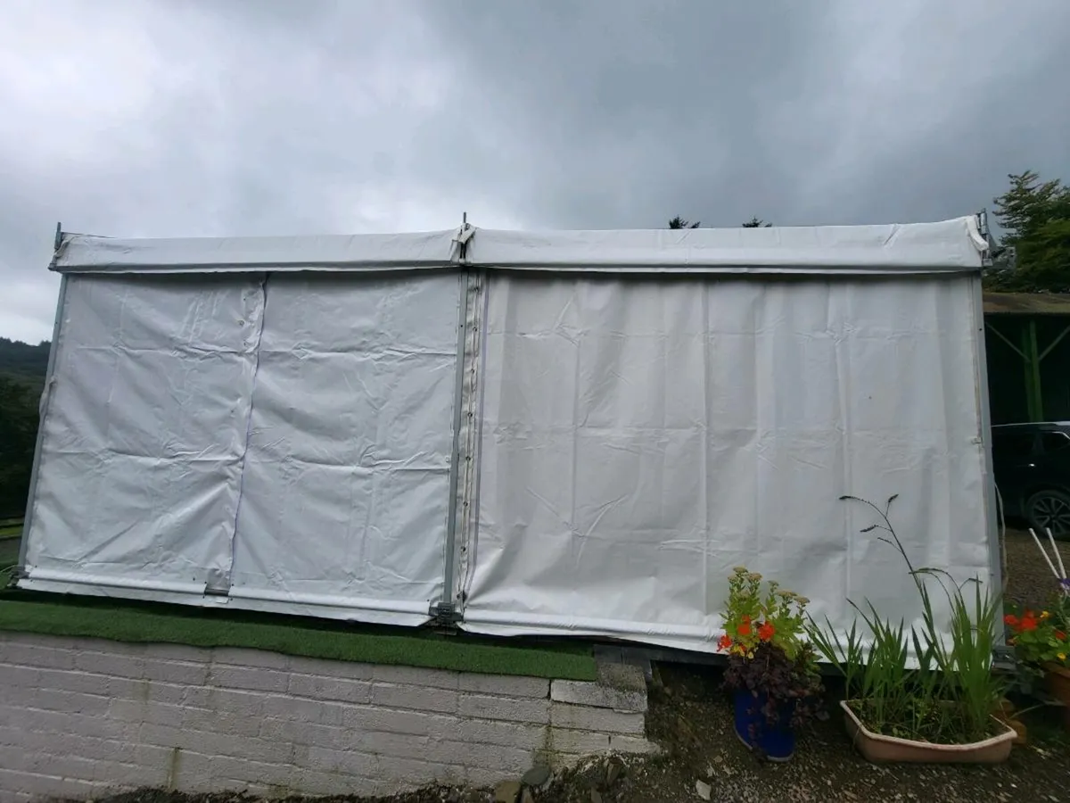 6m X 6m Marquee with Floor - Image 4