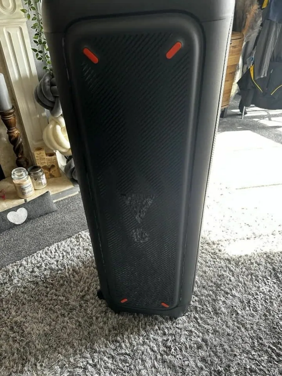 JBL Partybox 1000 - Great Condition - Image 1