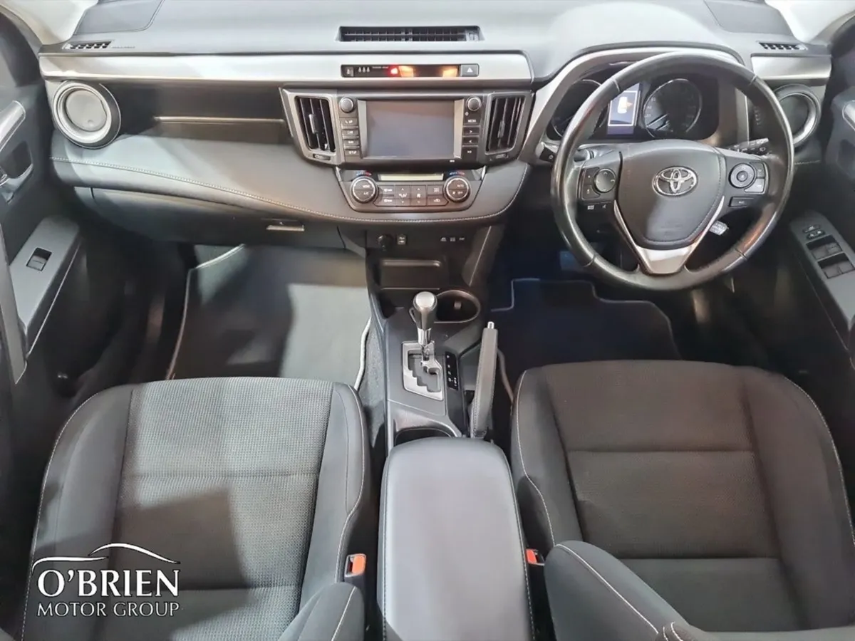 Toyota Rav4 2.5 Hybrid 2WD Luna Sport - Image 2