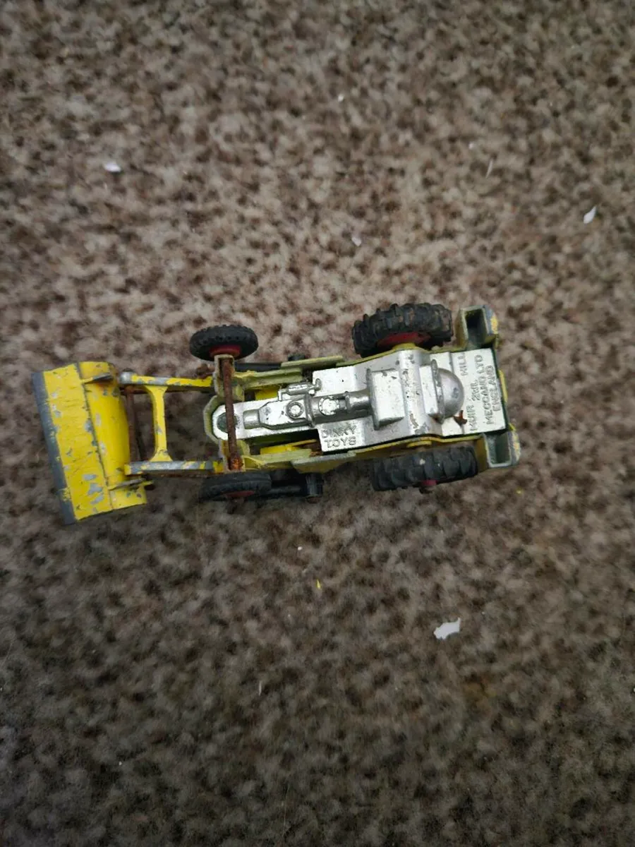 Dinky 1970's Loader - Image 3