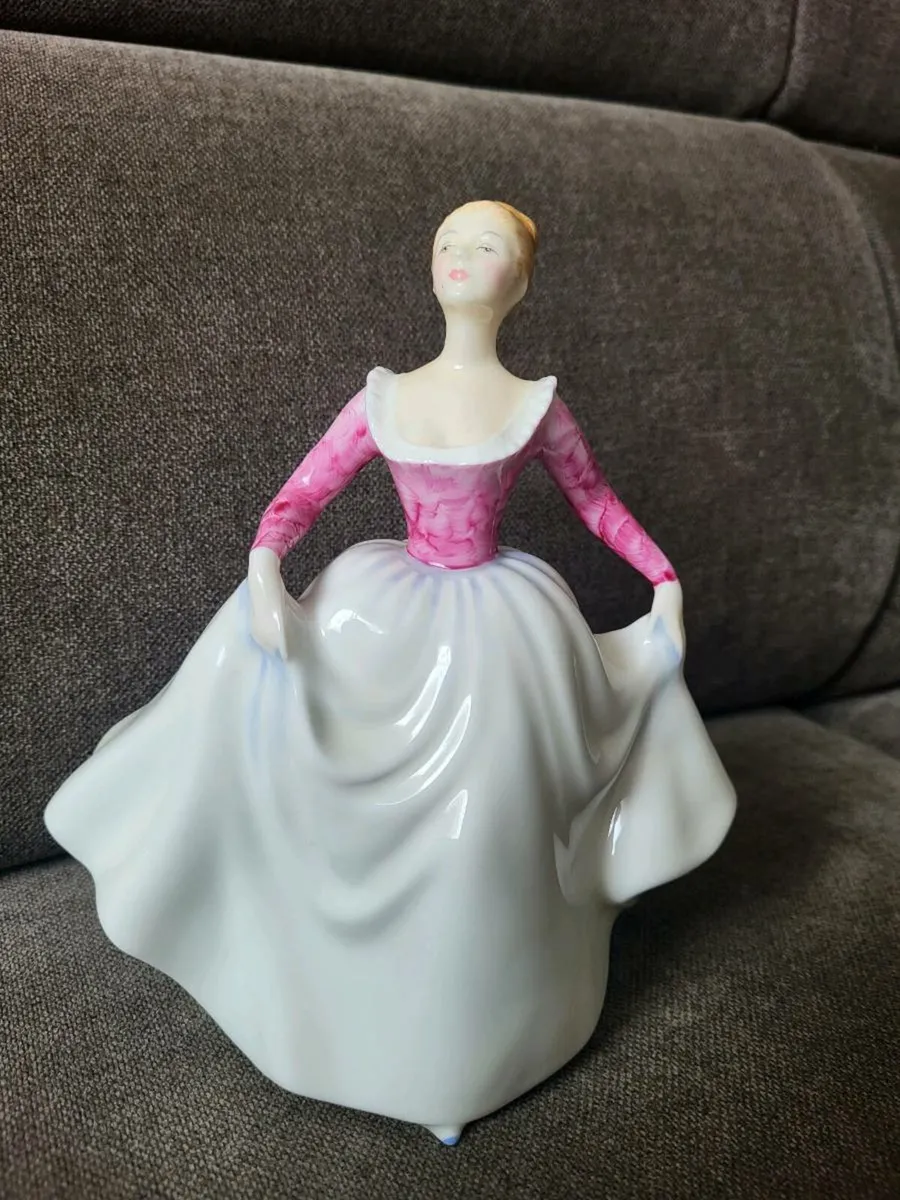 Royal Doulton HN3265 LISA. - Image 1