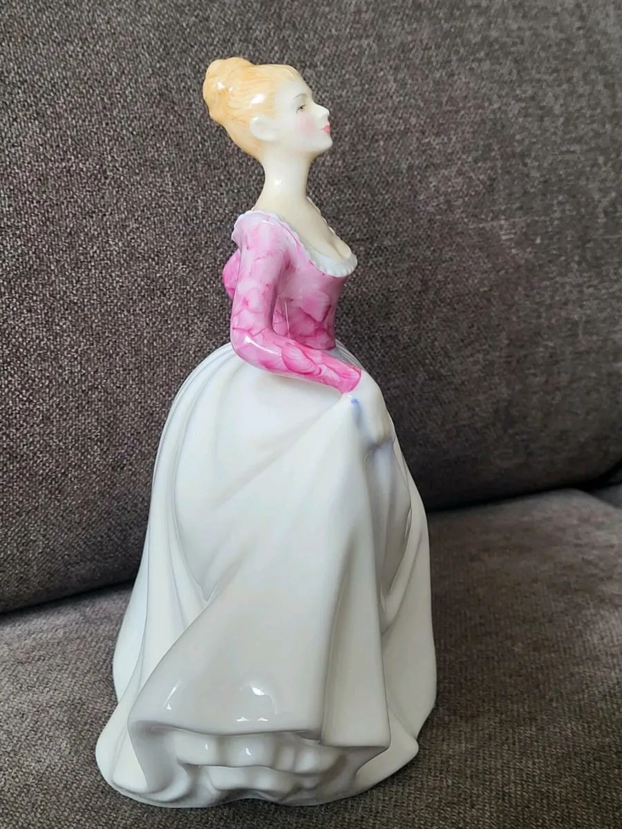 Royal Doulton HN3265 LISA. - Image 4