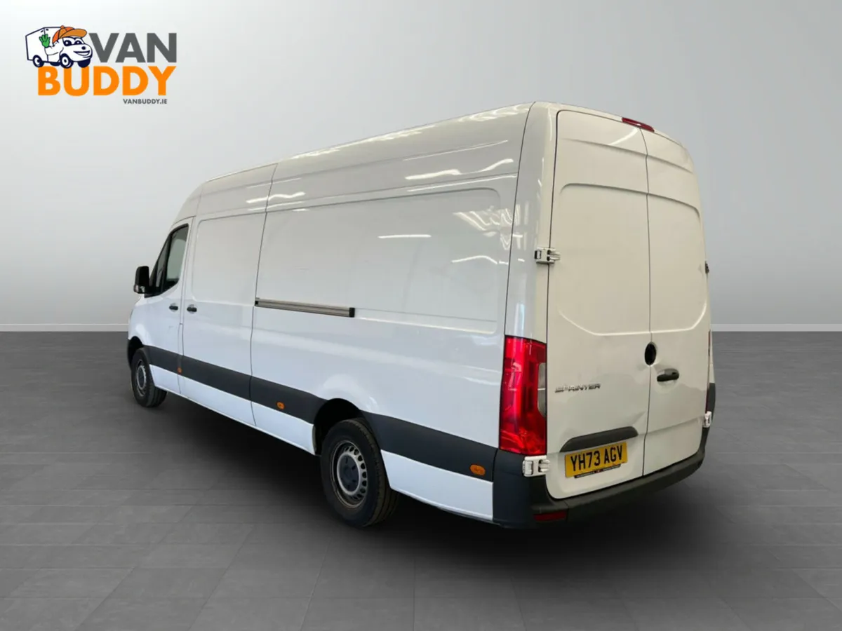 Mercedes-Benz Sprinter 2.0 315 CDI Progressive RWD - Image 2