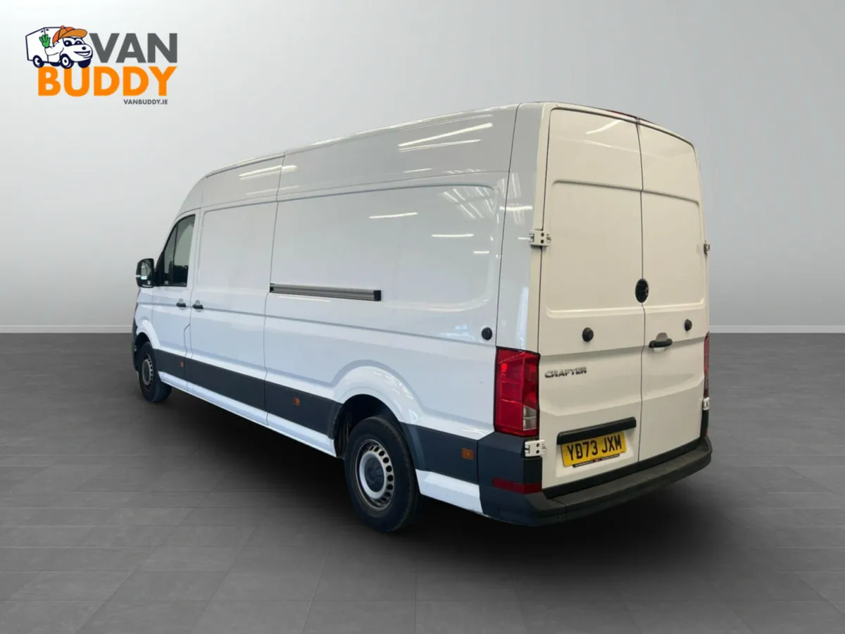 Volkswagen Crafter 2.0 TDI CR35 Trendline FWD LWB - Image 2