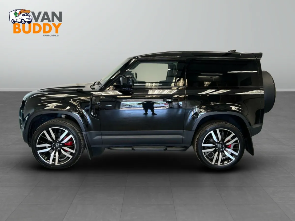 Land Rover Defender 90 3.0 D250 MHEV SE Hard Top S - Image 2