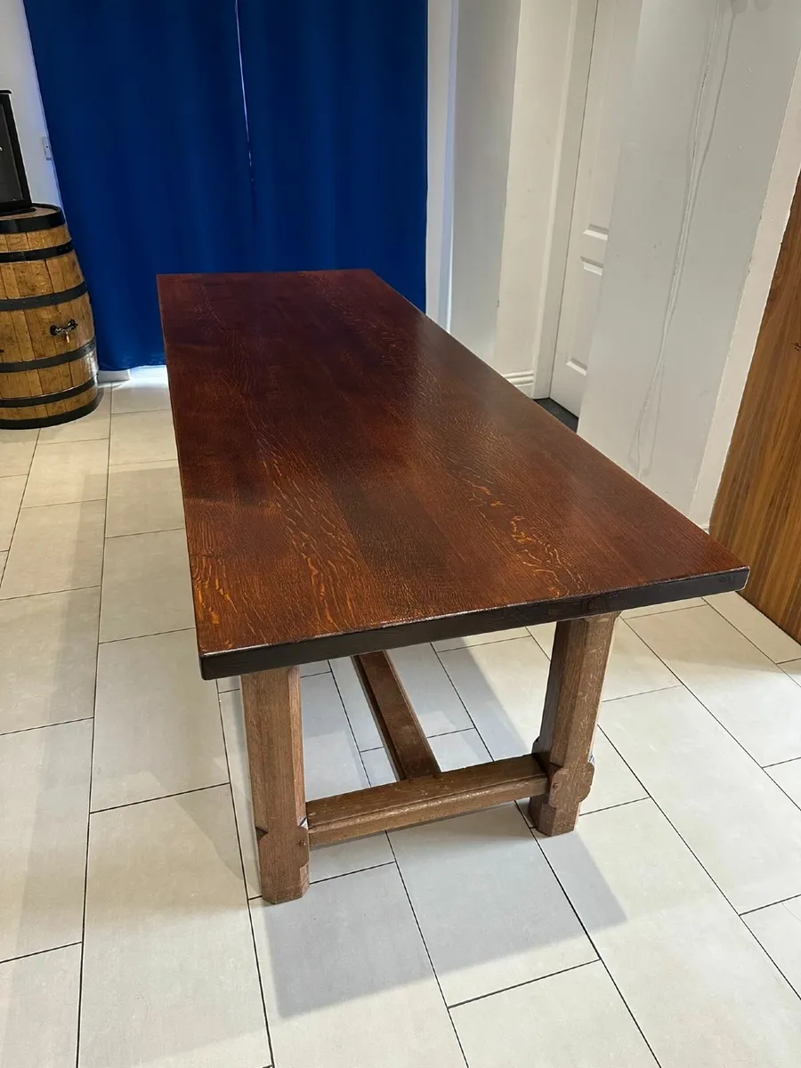 Solid Oak table with 6 chairs - Image 3