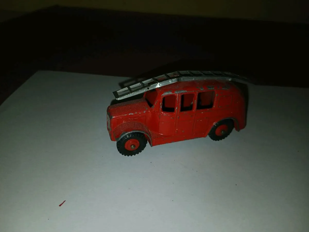 VINTAGE DINKY FIRE ENGINES  X2 - Image 3