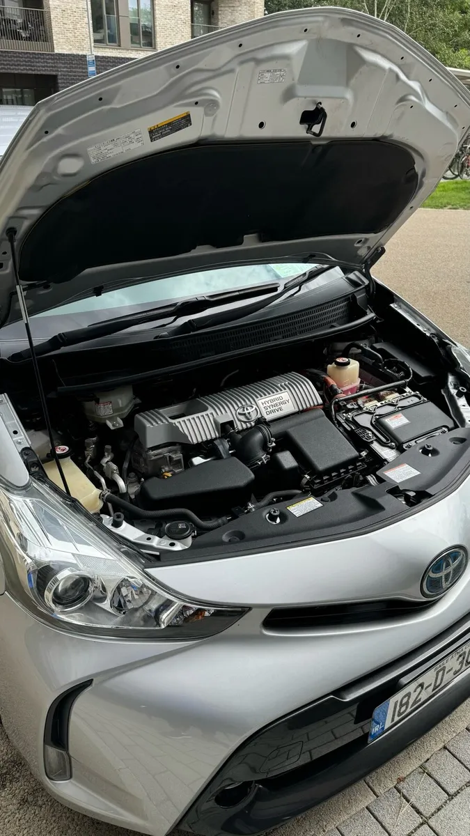 Toyota Prius Black Edition 7 Seater - Image 3