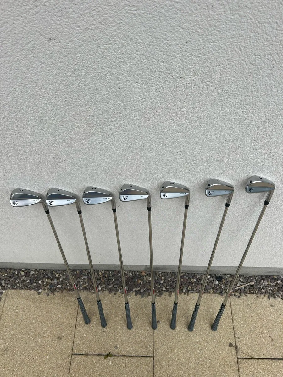 Takomo 101t irons - Image 2