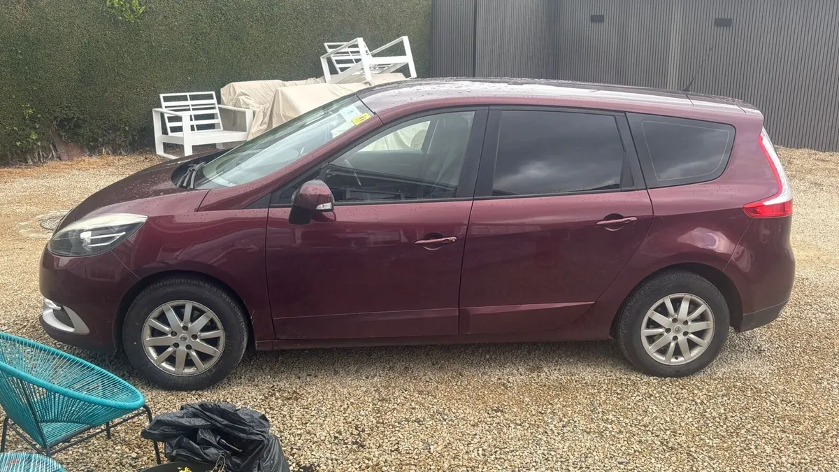 Renault Scenic - Image 1