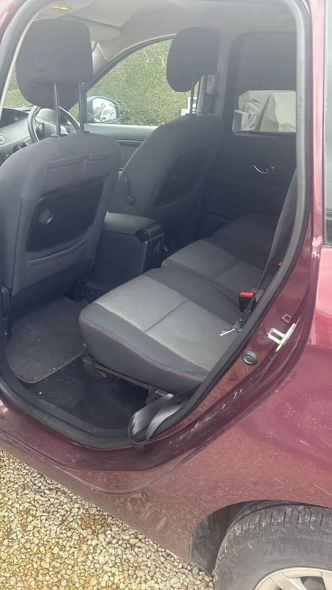 Renault Scenic - Image 2