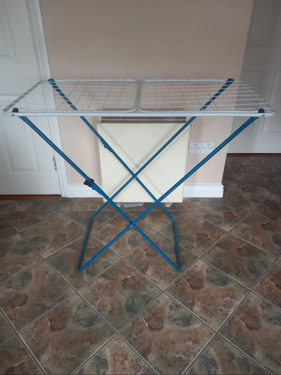 Clothes horse - Image 3