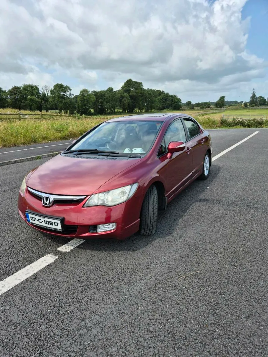 Honda Civic 1.8 ivtec 2007 - Image 3
