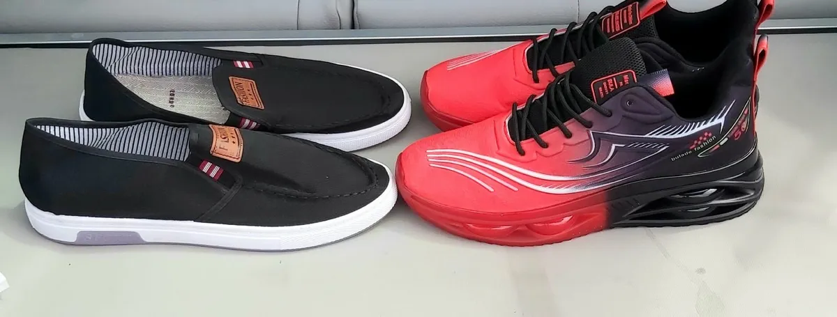Sneakers 2 pair