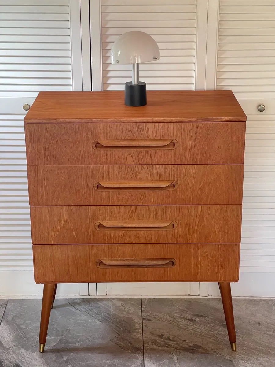Mid century chest - Image 2