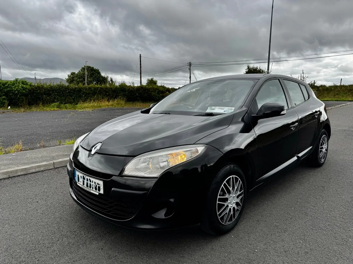 Renault Megane 1.5DCI 5 Door *NCT 04/26* - Image 1