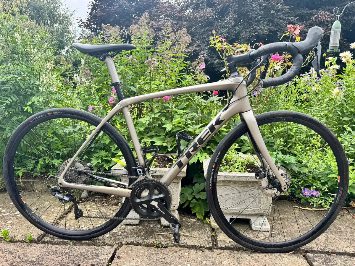 Trek Domane SL6 Carbon Frame - 54cm - Image 1