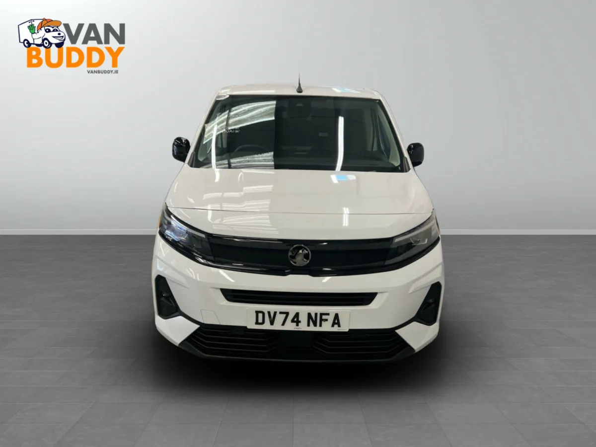 Vauxhall Combo 1.5 Turbo D 2300 Pro Panel Van SWB - Image 4