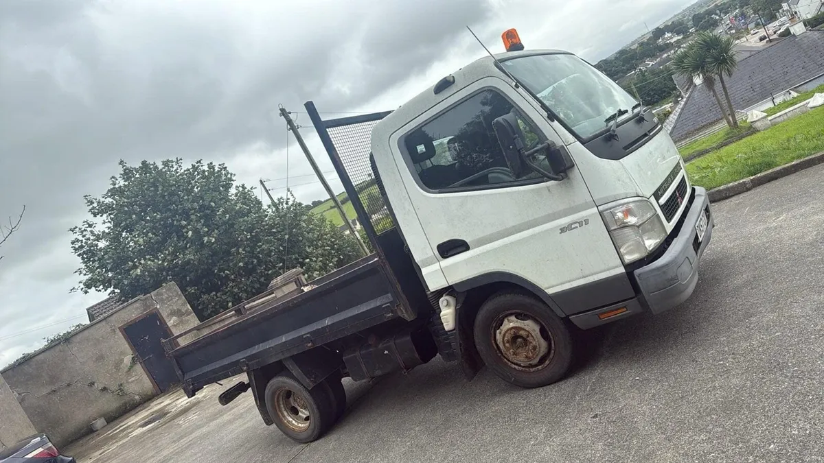 2007 Mitsubishi Canter for sale - Image 2