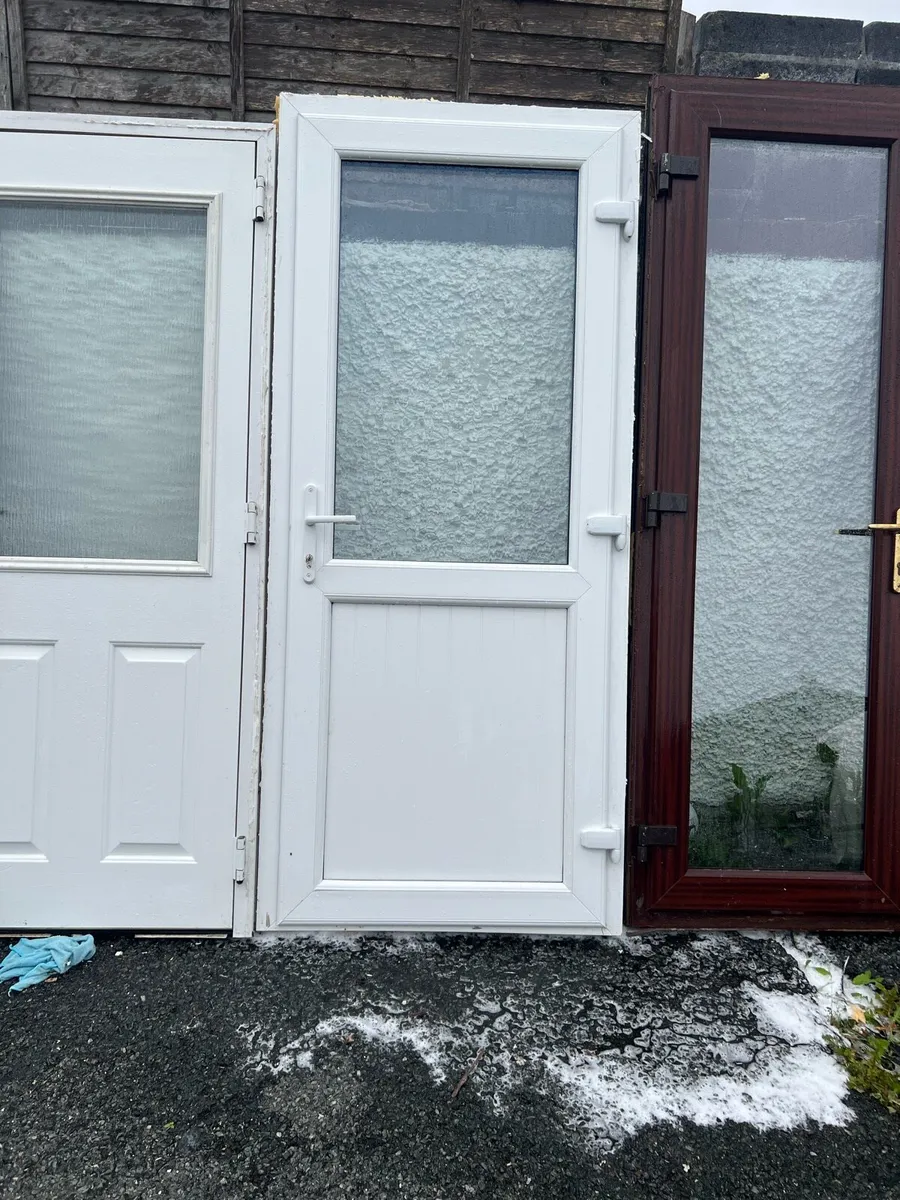 Pvc, Back door - Image 2