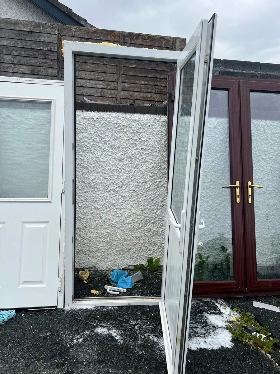 Pvc, Back door - Image 4